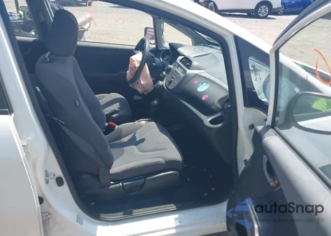 2010 Honda Fit from USA, damaged, VIN JHMGE8H24AC029519